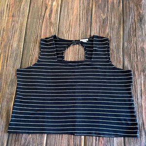 Striped Tank size 26/28